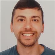 Me defino como una persona alegre y con ganas de enseñar. Mis clases irán destinada a todos aquellos alumnos que quieran mejorar en las matemáticas y economía